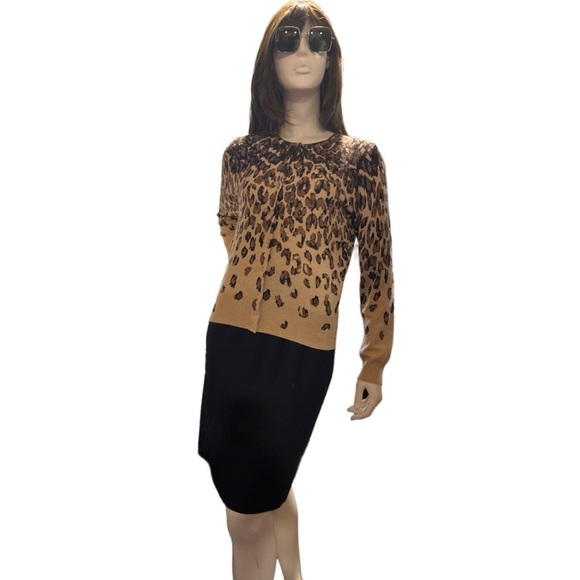 Lord & Taylor Sweaters - ✅ Lord and Taylor Cashmere Animal Print Sweater